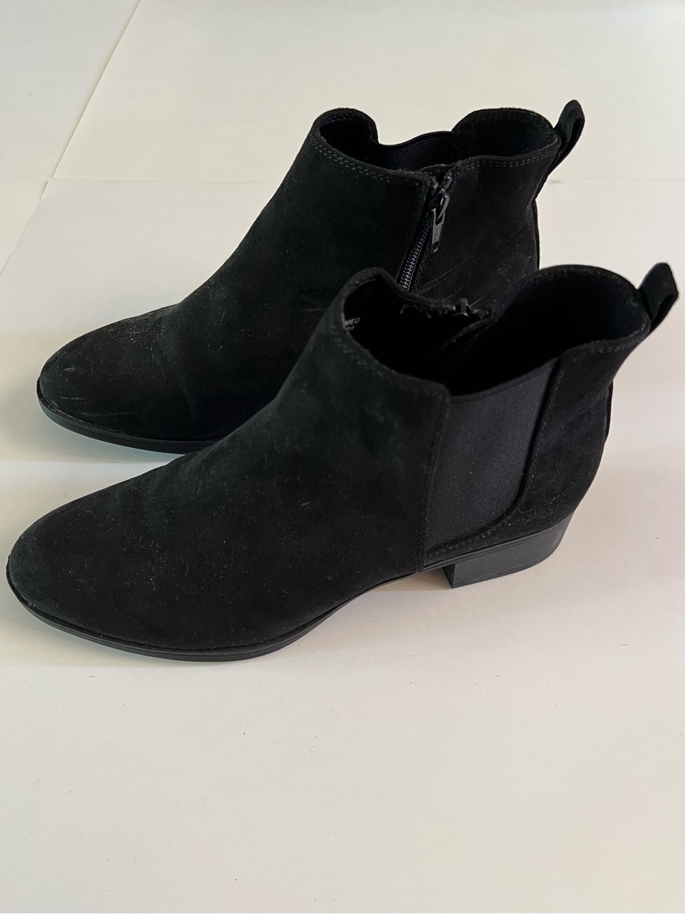 SO Size 9 Black Faux Suede Ankle Boots Booties Shoes Side Zippers Low Heel